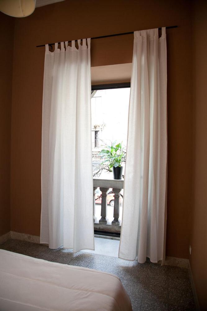 Alcala Living Apartments Катания Екстериор снимка