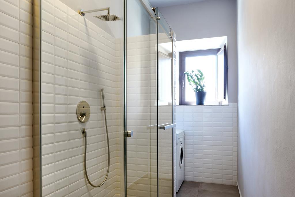 Alcala Living Apartments Катания Екстериор снимка